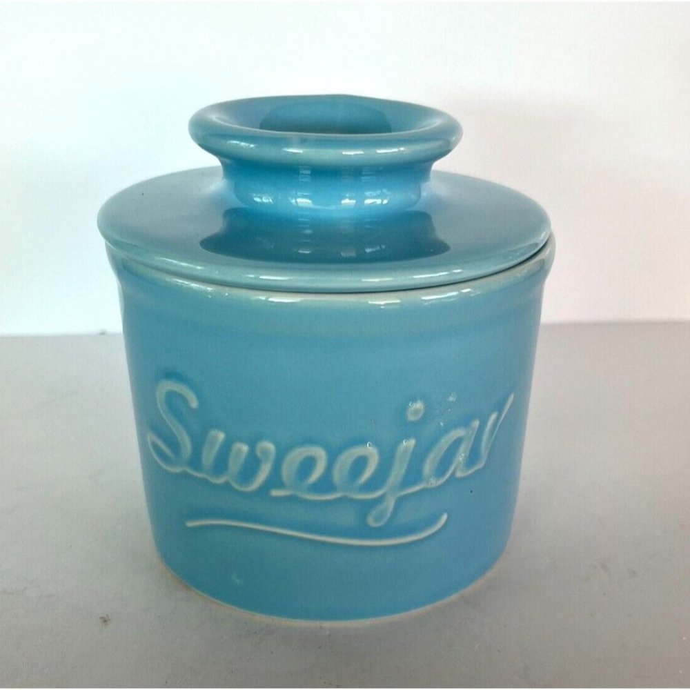 Sweejar Porcelain Butter Crock Keeper French Butter Dish Keeps the Butter Fresh